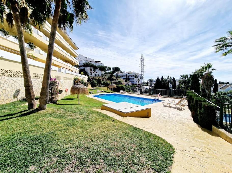 Ferienwohnung Royal Golf View: 2Br, Pools & Ac Sitio de Calahonda Exterior foto